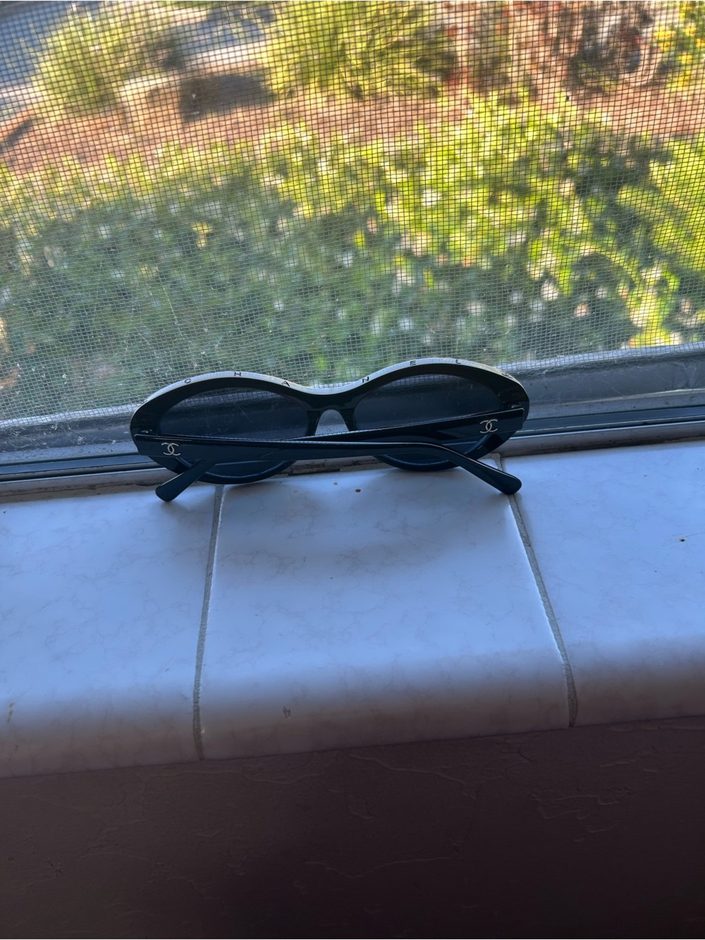 CHANEL Black Sunglasses with Yellow Trim — Men’s Designer Oval Shades - Picture 3 of 3